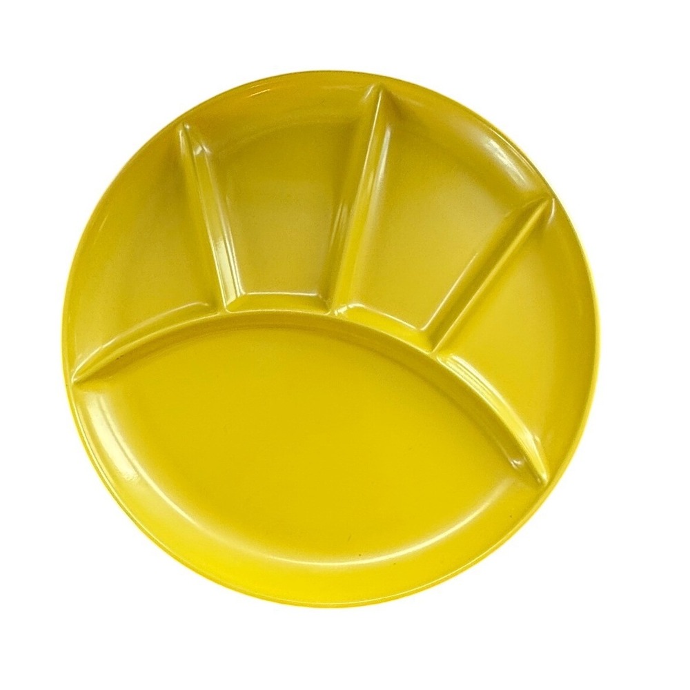 Vintage Yellow Melamine Divided Plates Set of 5 MCM Retro Cafeteria Style 9 Inch
